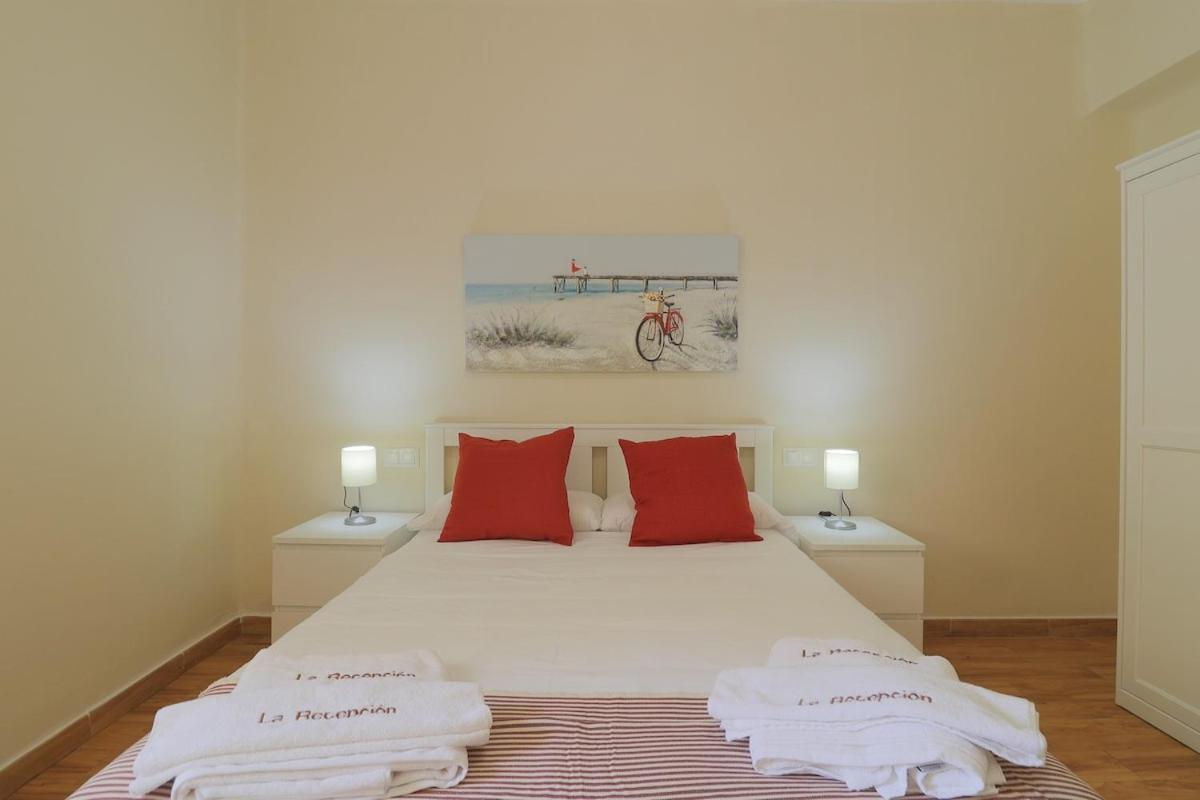 C102 - Huge And Stylish 5 Bedroom By The Center Málaga Dış mekan fotoğraf