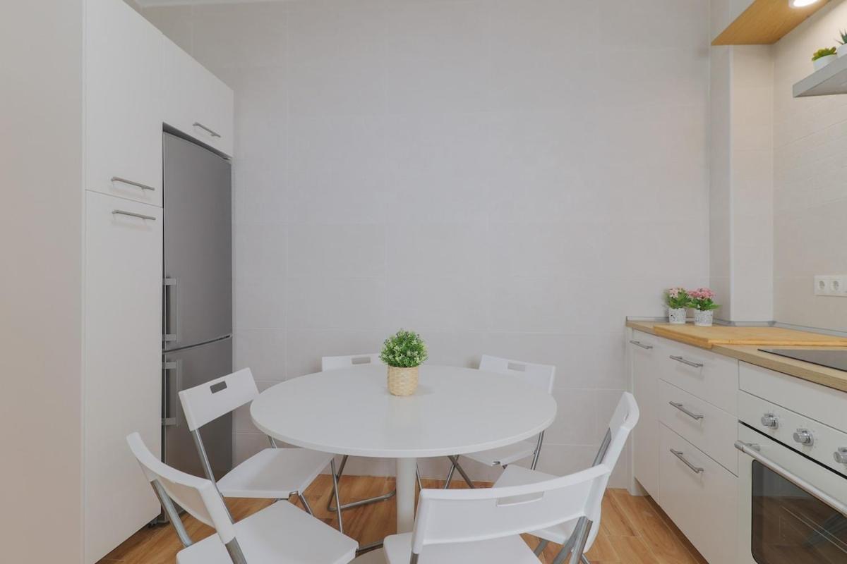 C102 - Huge And Stylish 5 Bedroom By The Center Málaga Dış mekan fotoğraf