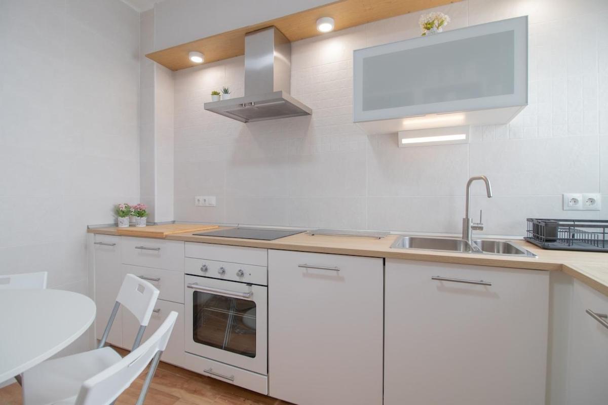 C102 - Huge And Stylish 5 Bedroom By The Center Málaga Dış mekan fotoğraf